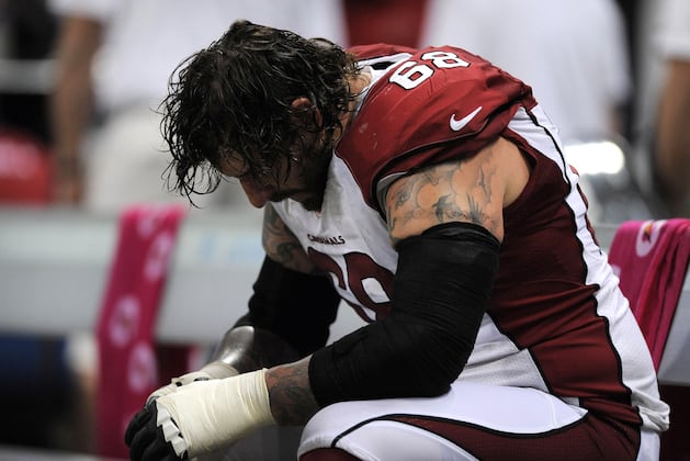 Adam Snyder Leaves with Left Quad Contusion