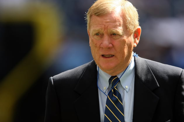 Bill Polian Enshrined on Buffalo Bills Wall of Fame