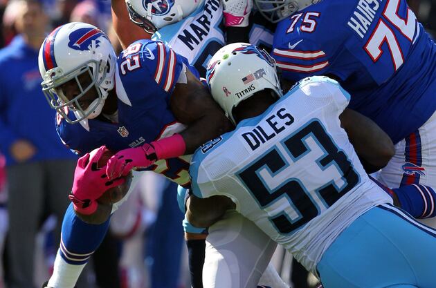 Titans LT Roos Has Surgery to Remove Appendix