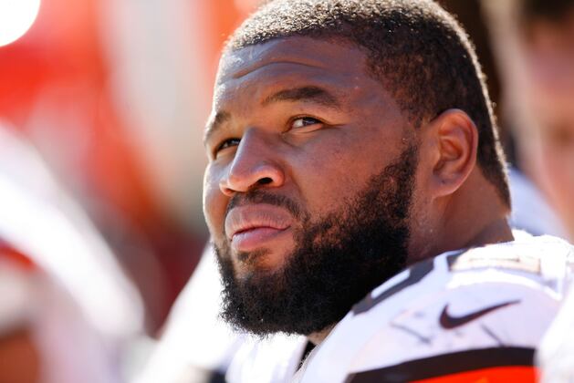Browns Place LG Jason Pinkston on IR, Elevate OL Jarrod Shaw from Practice Squad