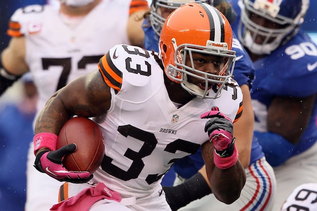 Benching of Trent Richardson Further Proof Pat Shurmur Not the Answer for Browns