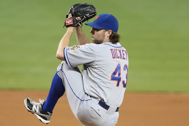 Mets' Dickey OK After Surgery