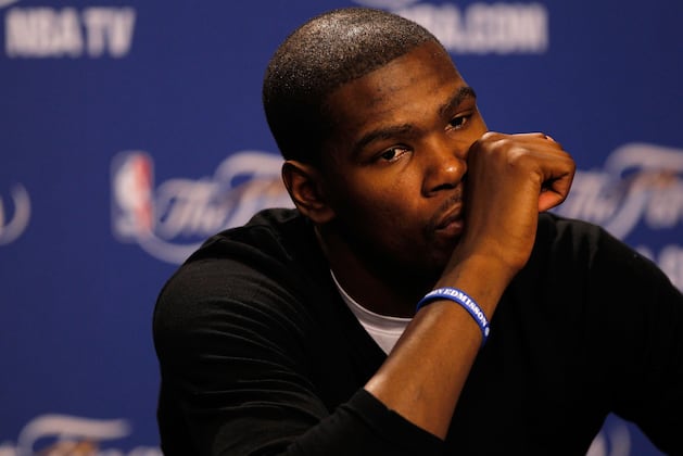 League GMs Say Durant Now More Clutch Than Kobe
