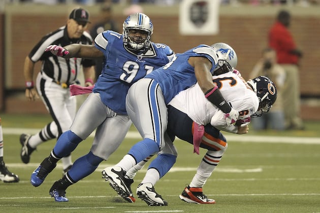 Debate: Should Chicago Run the Ball More to Protect Cutler?