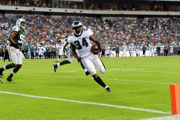 Bryce Brown Waits for His Shot with Eagles