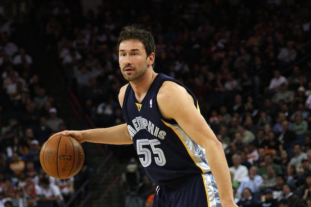 Bulls Waive Guards Ryan Allen and Marko Jaric
