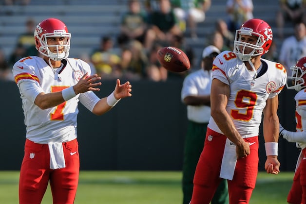 Chiefs QBs Quinn, Cassel Prepare for New Roles