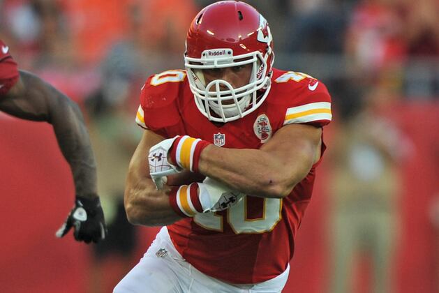 Chiefs RB Hillis Returns to Practice, Could Play