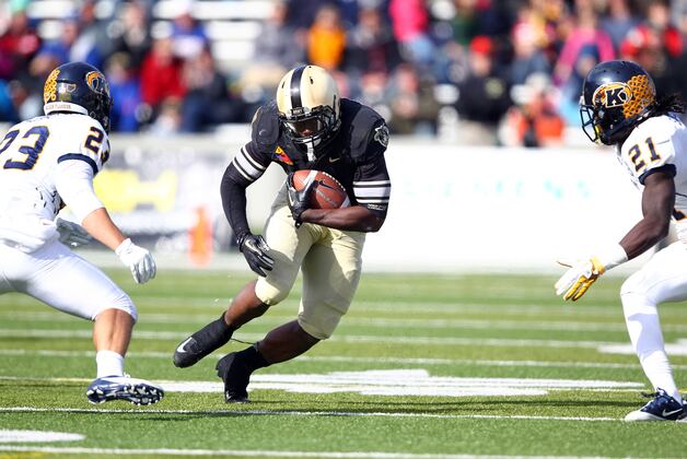 Kent State Visits Rutgers in an Attempt to Give Scarlet Knights First Loss