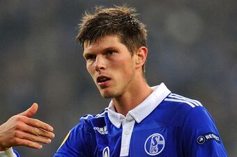 Huntelaar_crop_north