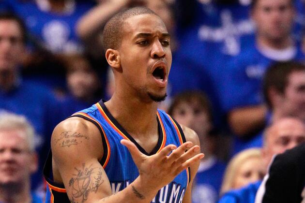Thunder's Maynor Offers Advice on ACL Recovery to Rose