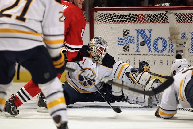 Sabres' Enroth Signs with Swedish Third Division Club