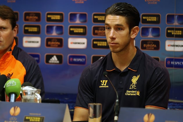 Liverpool Keeper Jones Wary of Hiddink Magic