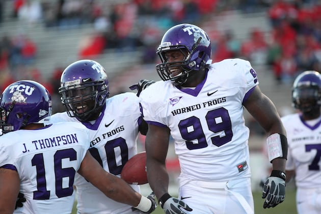 DE Stansly Maponga Is a Game-Time Decision vs. Oklahoma State