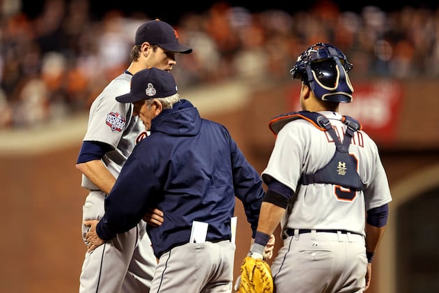 Tigers' Doug Fister Will Undergo More Tests After Line Drive to Head