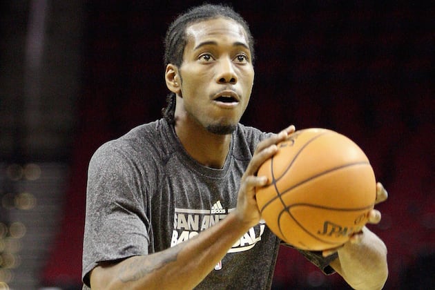 Spurs Waive Powell, Pick Up Options on Leonard, Joseph
