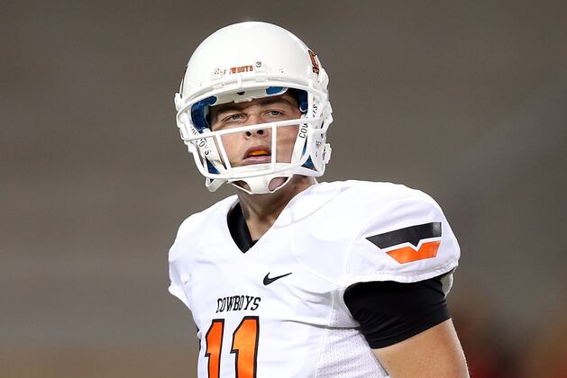 Lunt Starting at QB