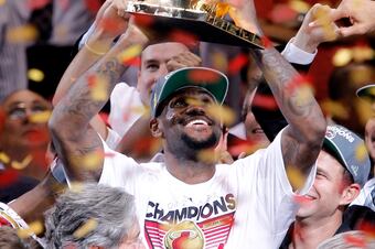 Hi-res-150578203_crop_north