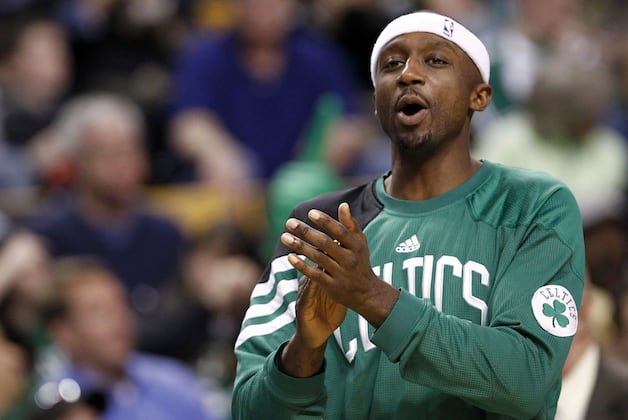 Video: Ray Who?......Jason Terry Sinks 17 Straight 3 Pointers