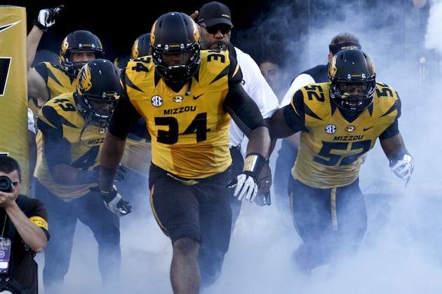 Richardson Sets Tone in Mizzou Win