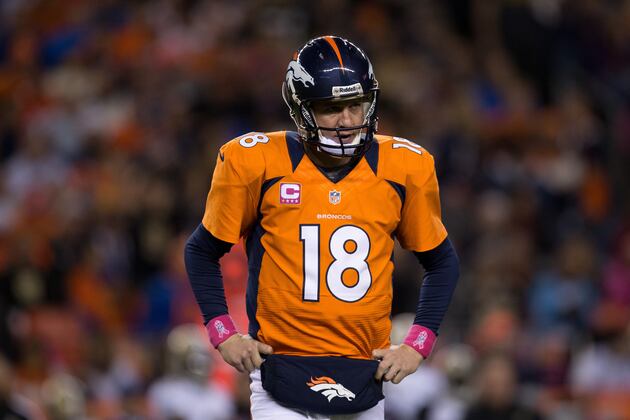 Peyton Manning 'Lucky' to Escape Thumb Injury vs. Saints