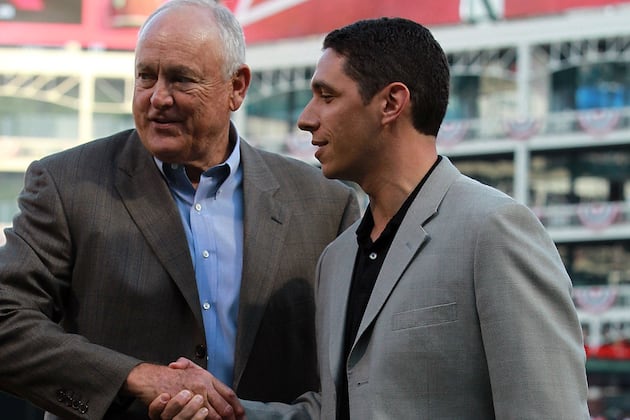 Rangers GM Jon Daniels Says Team Has Already Been in Contact with Free Agents