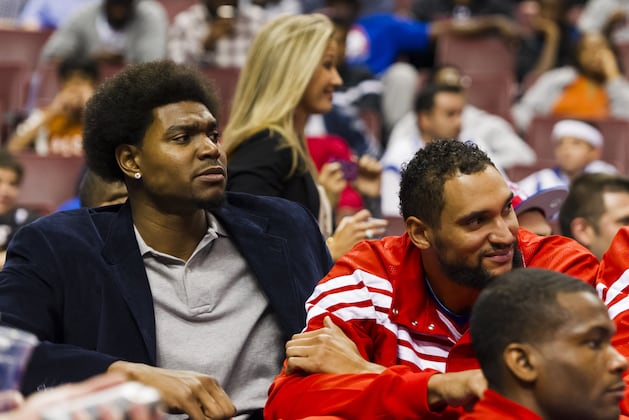 Why Andrew Bynum's Knee Problems Pose Huge Risk to 76ers' Playoff Hopes