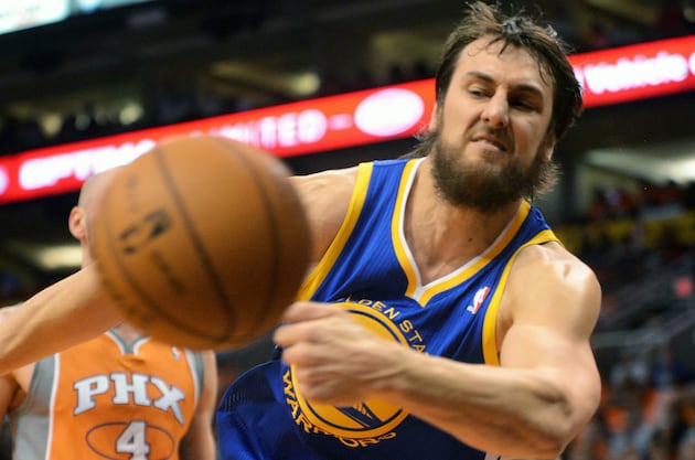 Bogut Back on Court and Helps Warriors Win Opener