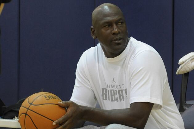 Jordan Backs Dunlap's L-O-O-Ong Practices, Says Bobcats Must Get Back to Basics