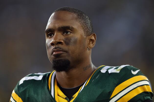 Charles Woodson donates $100,000 to Red Cross
