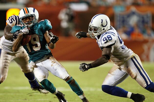 Robert Mathis Plans to Play for Indianapolis Colts Sunday