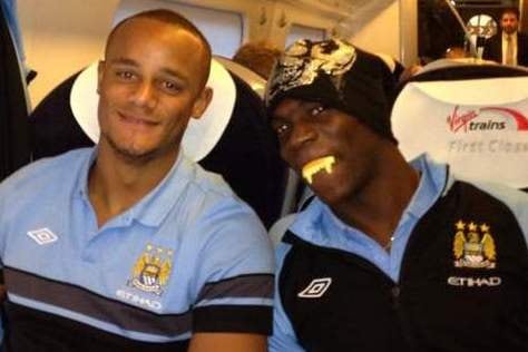 Count Balotelli Does His Fang for Manchester City