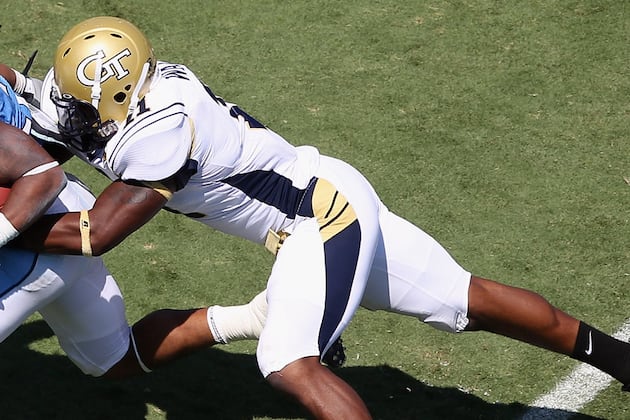 LB Watts Won't Return Due to 'Upper Extremity' Injury