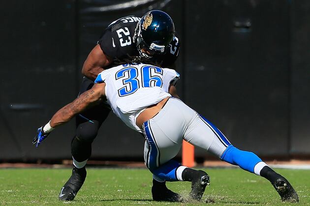 Leshoure's Three Scores Help Lions Rout Jags
