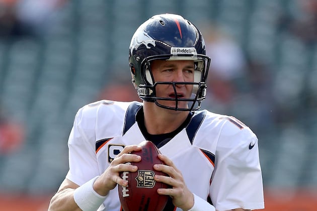 Manning rallies Broncos, now 8-0 vs. Bengals