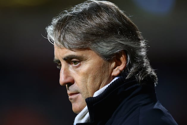 Roberto Mancini Writes off Manchester City's Champions League Chances