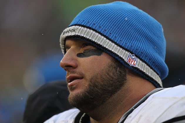 Anonymous GM Calls Lions' Dominic Raiola 'A Complete Fraud'