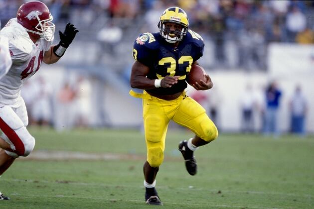 U-M Sets 2015-16 Football Schedules, Will Play Arkansas in 2018-19