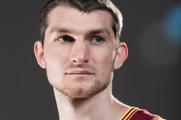 Cavs' Tyler Zeller Suffered Concussion, Fractured Cheekbone