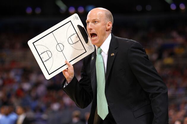 Illini Students to Honor Groce in Opener