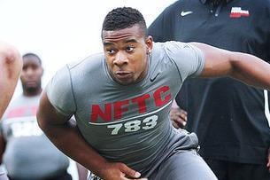Q&A with Robert Nkemdiche's Coach on His De-Commit from Clemson