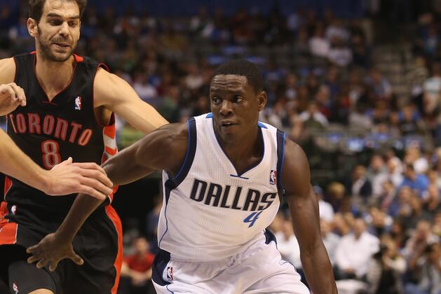 Darren Collison Great in Dallas Mavericks