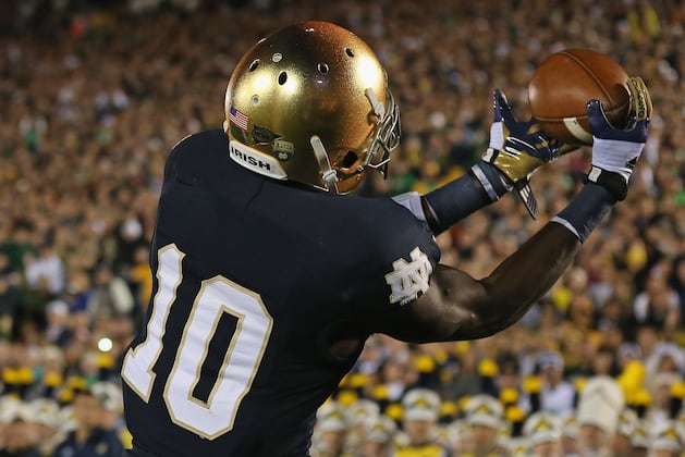 DaVaris Daniels Undergoes Surgery to Repair Broken Clavical