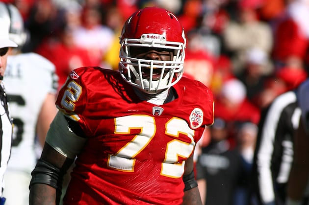 Chiefs Place DE Glenn Dorsey on Injured Reserve