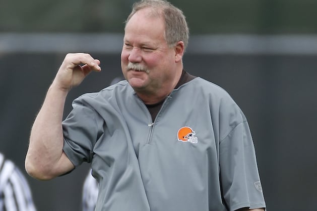 Jerry Jones: Mike Holmgren Is a 'heck of a Coach'