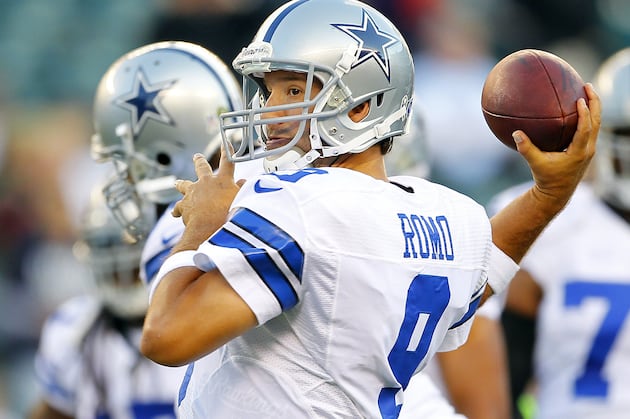Archer: Romo Scrambles to Keep Cowboys Alive