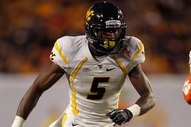 WR Ivan McCartney Leaves Mountaineers