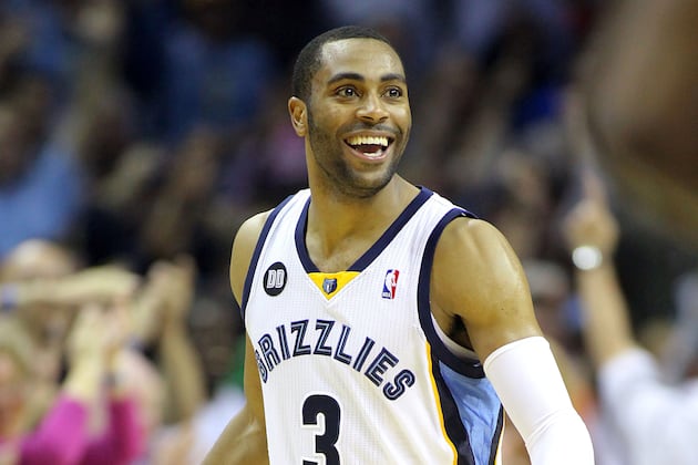 Grizzlies Move to 5-1 with Rout Over Heat 104-86