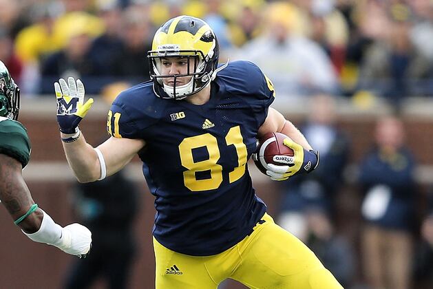 From Student Section to Starter: Kwiatkowski Wraps Up Unlikely Career