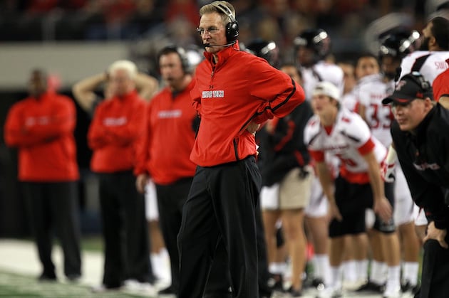 Tommy Tuberville Says He Doesn't Want to Move His Family Again